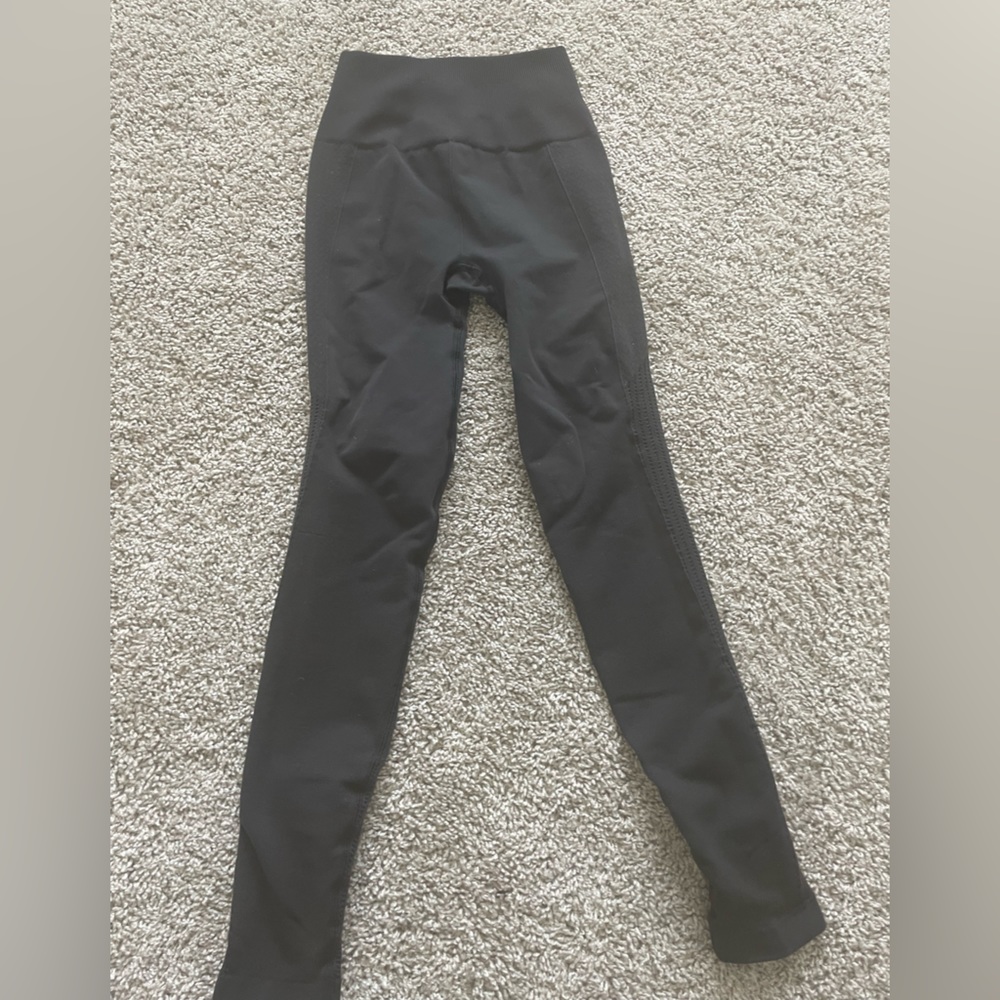 Compression Legging - image 3